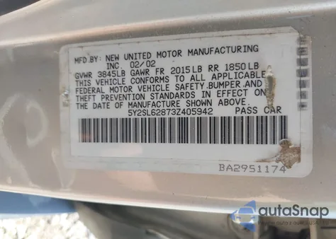 2003 Pontiac Vibe from USA, damaged, VIN 5Y2SL62873Z405942